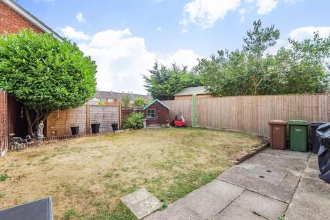 25 Cowleaze, Chinnor, OX39 4TB