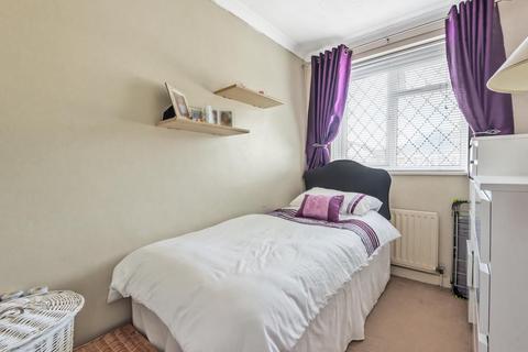 25 Cowleaze, Chinnor, OX39 4TB
