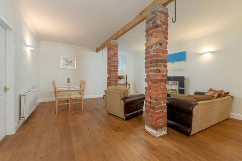 1 bedroom flat for sale - 3/1 Bellevue Place, Edinburgh, EH7 4BS