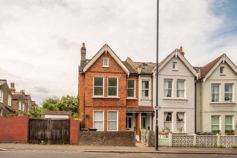 6 bedroom semi-detached house to rent - Croxted Road, Herne Hill, London, SE24