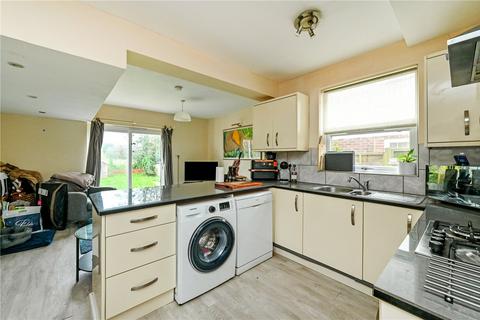 3 bedroom end of terrace house to rent, Sussex Road, Petersfield, Hampshire, GU31