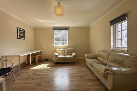 undefined, Spring Gardens, Edinburgh, EH8