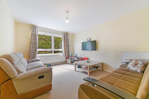 2 Lancey Close, London, SE7 8DN