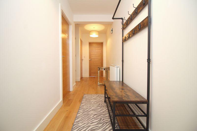 Warren Court, Southport 4 bed semidetached house £1,600 pcm (£369 pw)