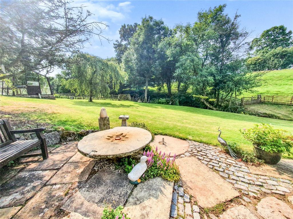 Winton, Kirkby Stephen, Cumbria, CA17 4 bed detached house for sale £