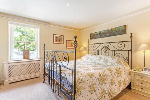 2 bedroom detached house for sale - Windsor End, Beaconsfield, Buckinghamshire, HP9