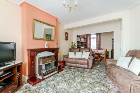 64 Albany Road, Enfield, EN3 5UE