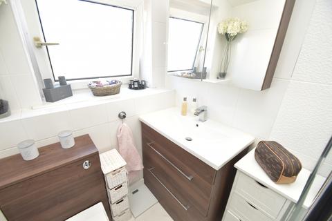 15 Drumcross Road, Glasgow, G53 5LE
