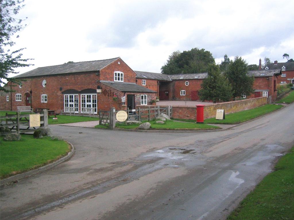 Sugnall, Stafford Property £488 pcm (£113 pw)