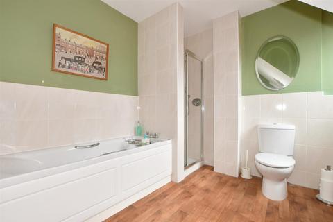 1 Brightlands Road, Reigate, RH2 0EP