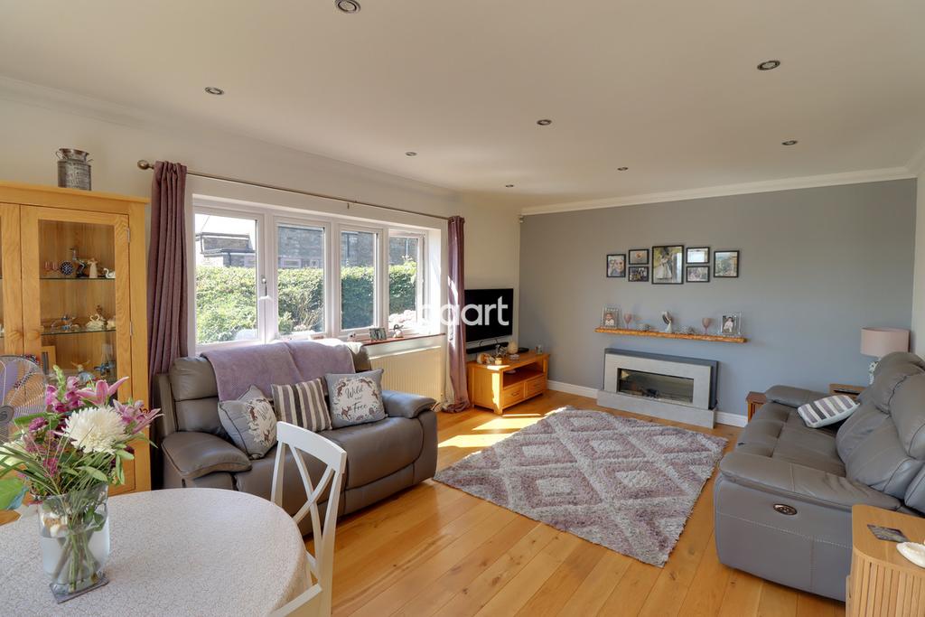 Tranch Road, Pontypool 4 bed detached bungalow for sale £475,000