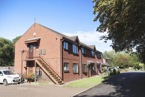 2 bedroom apartment for sale - Firbeck Gardens, Crewe