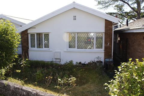 2 bedroom bungalow for sale - Clyne Close, Mayals, Swansea, SA3