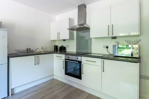 2 bedroom flat to rent - Benvie Road, Lochee East, Dundee, DD2