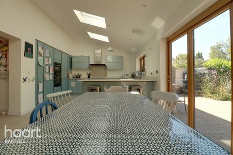 81 Glebe Road, Barrington, Cambridge, CB22 7RP