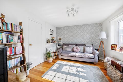 47 Cromwell Close, London, W3 6BN