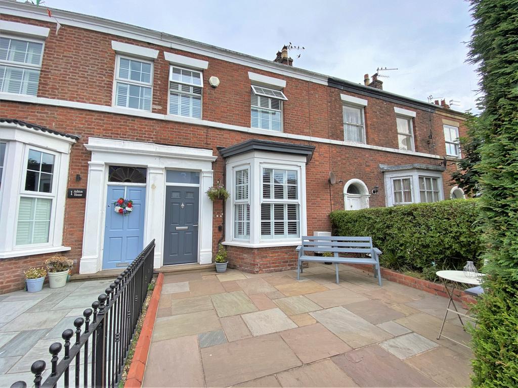 Warton Street, Lytham, FY8 3 bed terraced house £435,000