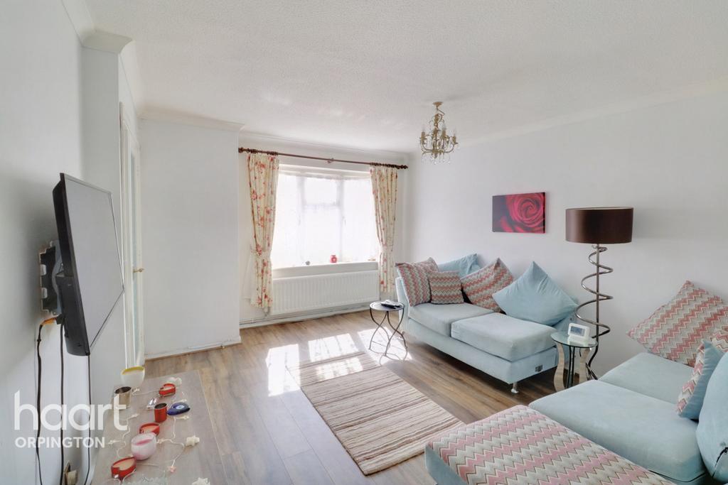 Chelsfield Road, Orpington 3 bed link detached house £499,950