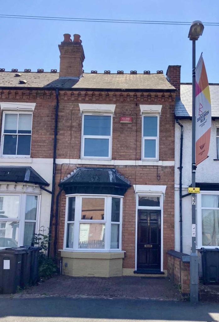 Highbridge Road, Sutton Coldfield 2 bed terraced house £975 pcm (£225 pw)