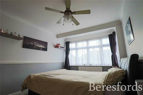 undefined, Ellis Avenue, Rainham, RM13