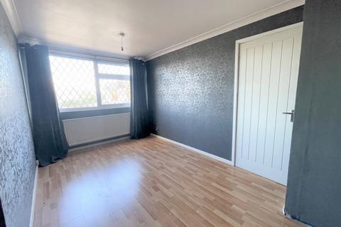 40 Brampton Drive, Cannock, WS12 2DT