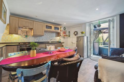 Glenview Comrie Road, Crieff, PH7 4BQ