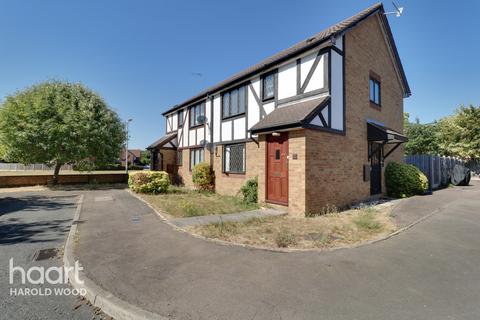 20 Jacobs Avenue, Harold Wood, Romford, RM3 0WR