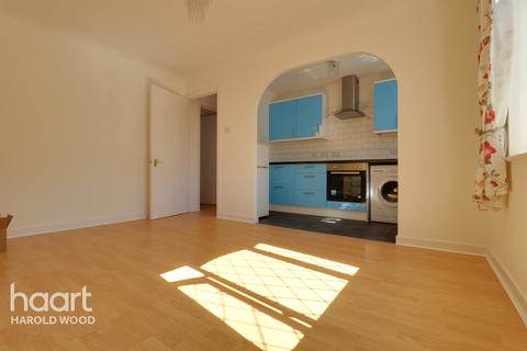 20 Jacobs Avenue, Harold Wood, Romford, RM3 0WR