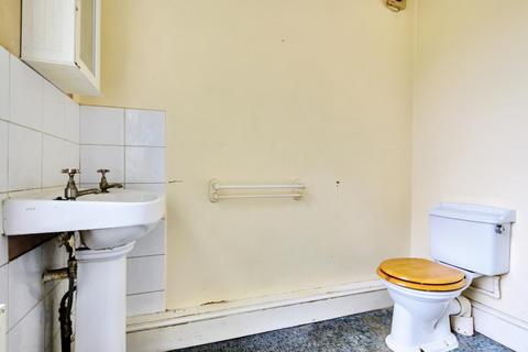 14 Alfred Road, Feltham, TW13 5DJ