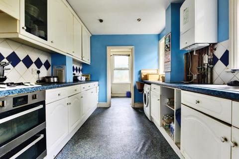 14 Alfred Road, Feltham, TW13 5DJ
