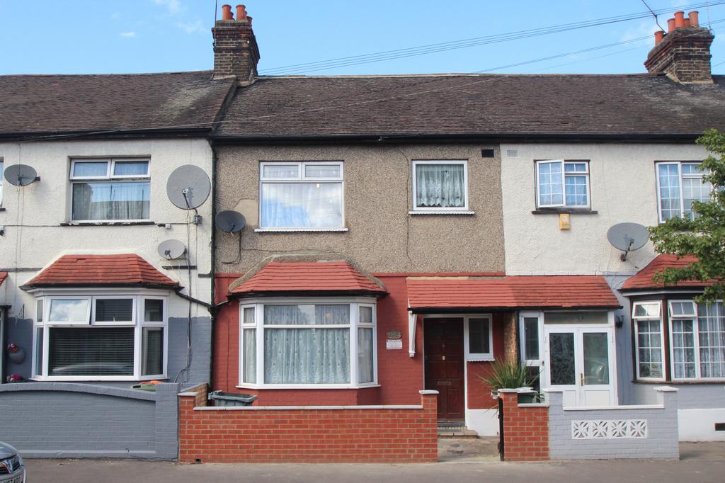 Kempton Road, East Ham, E6 3 bed terraced house £1,750 pcm (£404 pw)