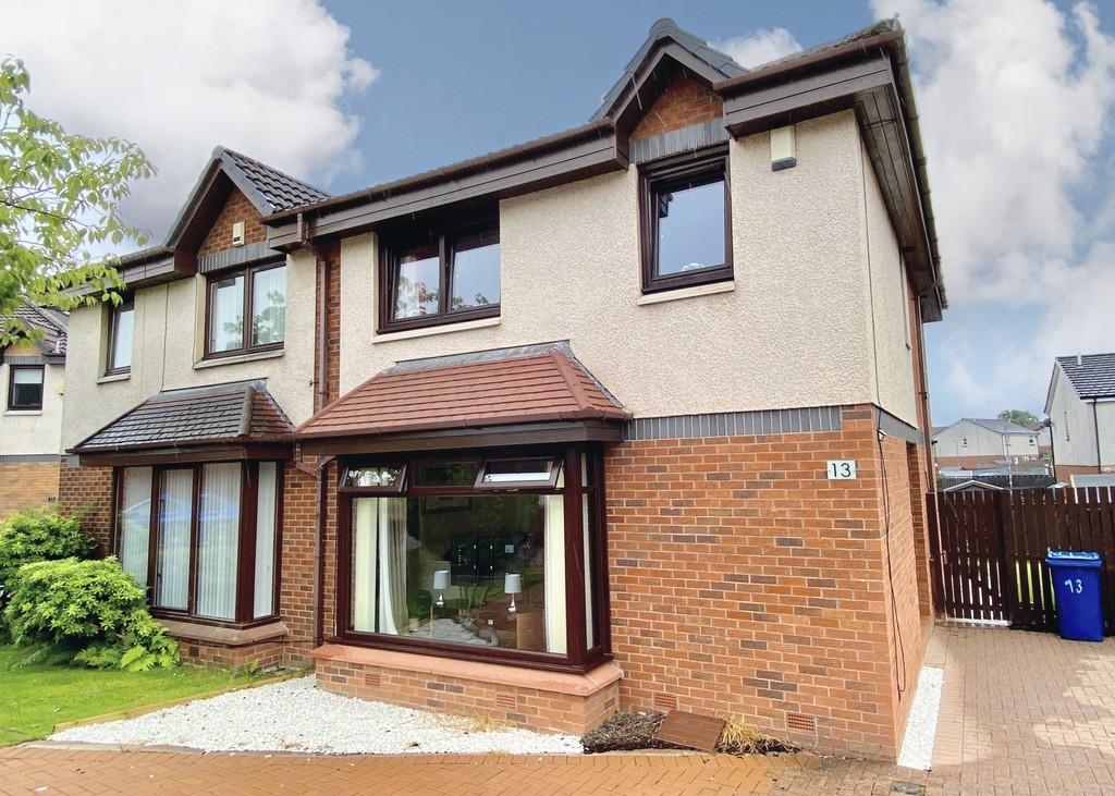 Lewis Drive, Old Kilpatrick G60 5LE 3 bed semidetached house £210,000