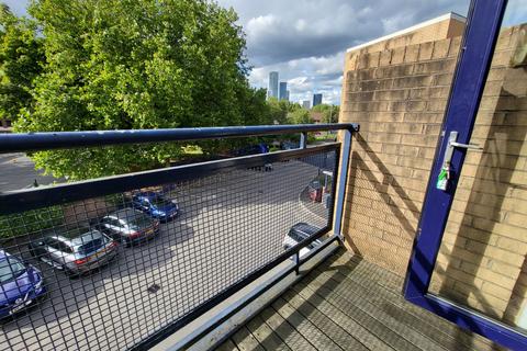 undefined, Chichester Road South, Hulme, Manchester M15 5QQ