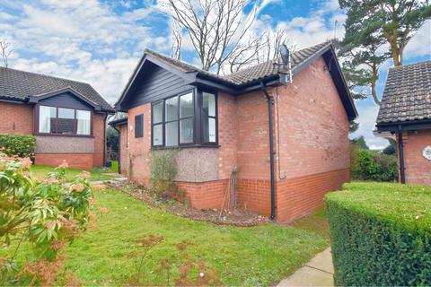 2 bedroom detached bungalow for sale, Pine Court, Loggerheads