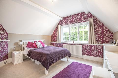 Warren Lodge Beech Drive, Kingswood, Tadworth, KT20 6PJ