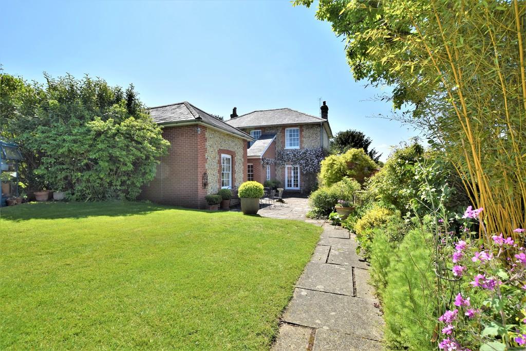 Chappel Fenn Wright Signature 5 bed detached house £1,150,000