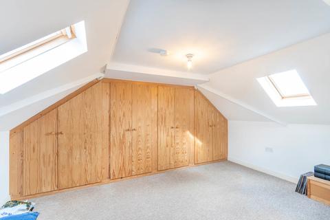 28 Cockshutt Road, Sheffield, S8 7DX