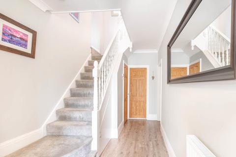 28 Cockshutt Road, Sheffield, S8 7DX