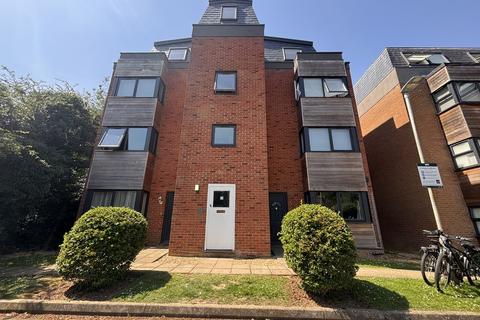1 bedroom apartment to rent, Tarrant Court, Ingleside Drive, Stevenage