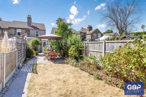 45 Albert Road, Romford, RM1 2PS