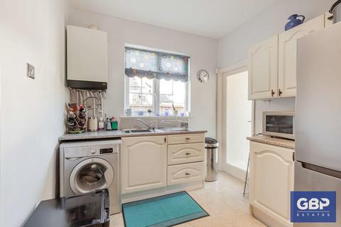 45 Albert Road, Romford, RM1 2PS