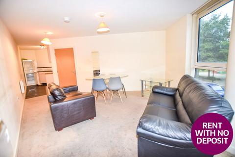 2 bedroom flat to rent, Bishops Corner, 321 Stretford Rd, Hulme, Manchester, M15