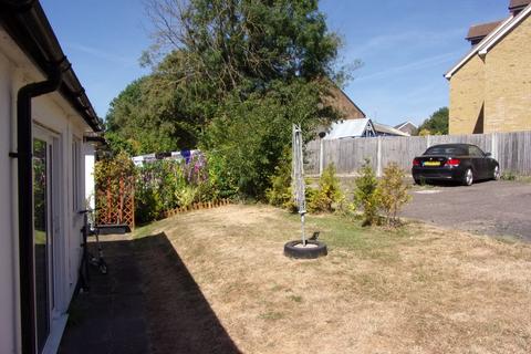 Flat 3, 65 Albert Road, London, SE25 4JD