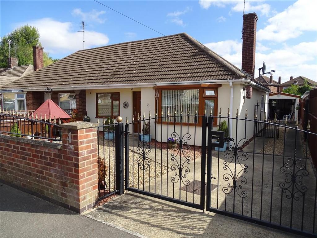 Robert Avenue Peterborough 2 bed semidetached bungalow £260,000