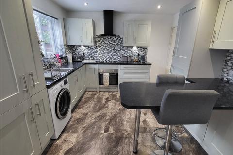 10 Blueberry Drive, Shaw, Oldham, OL2 8HP