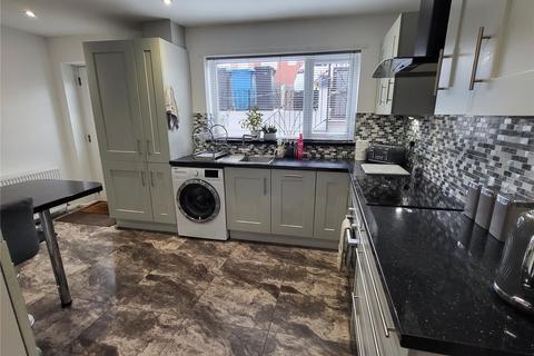 10 Blueberry Drive, Shaw, Oldham, OL2 8HP