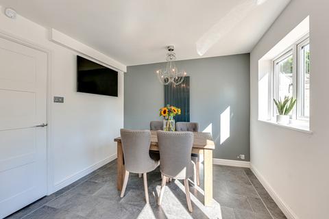 81 Bramble Road, Leigh-on-sea, SS9 5HA