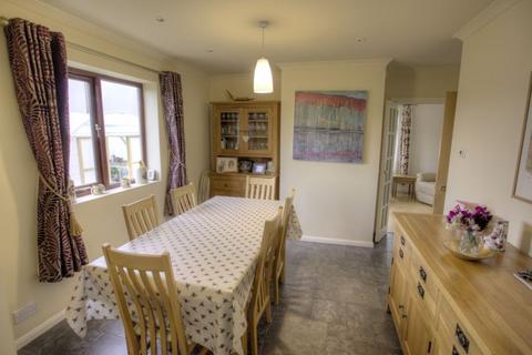 1 Barcroft Crescent, Wrantage, Taunton, TA3 6DD