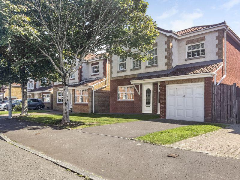 Auchanshangan Drive, Saltcoats 4 bed detached villa £199,995