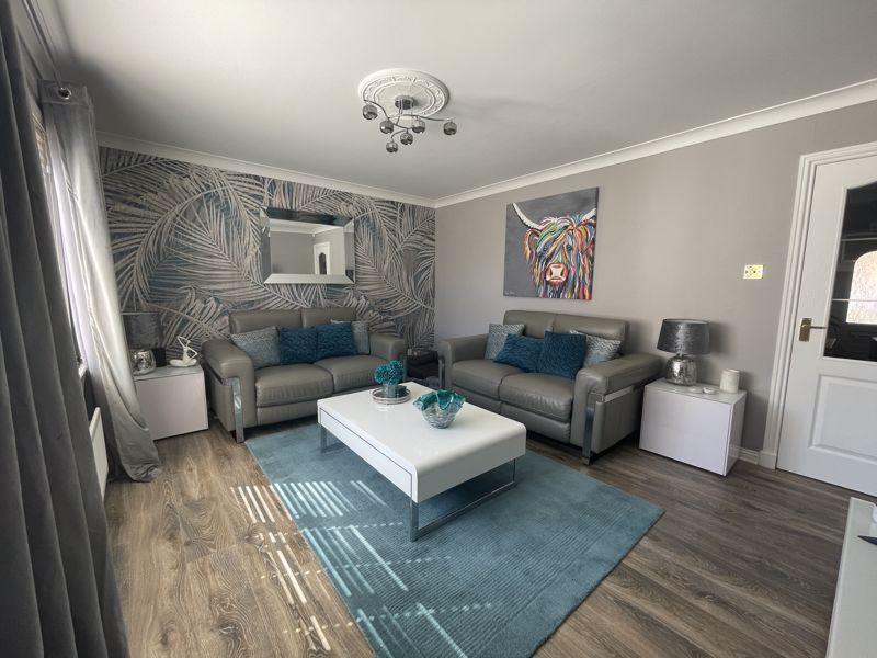 Auchanshangan Drive, Saltcoats 4 bed detached villa £199,995